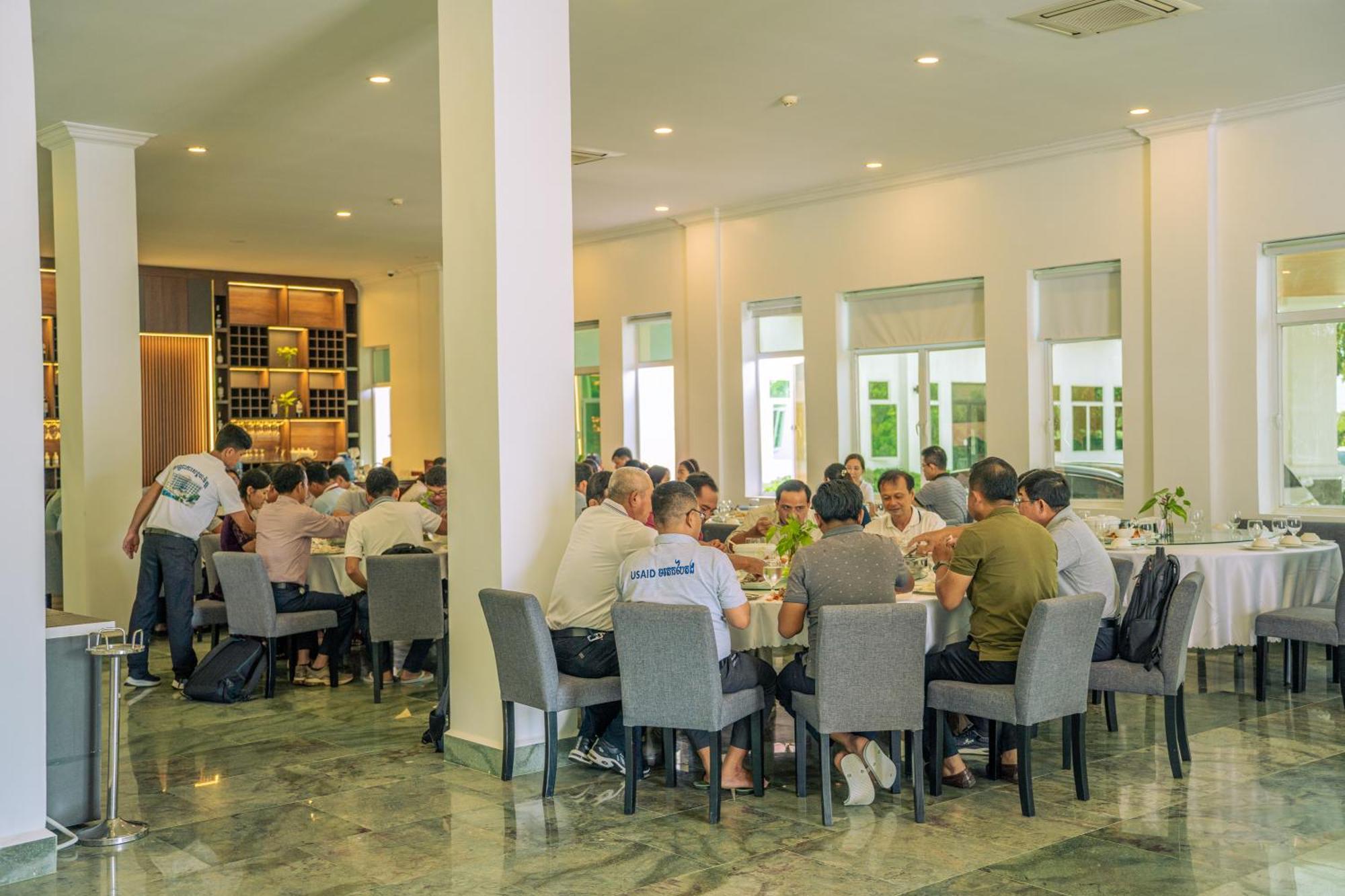Sangkahak Mith Hotel Kep Ngoại thất bức ảnh